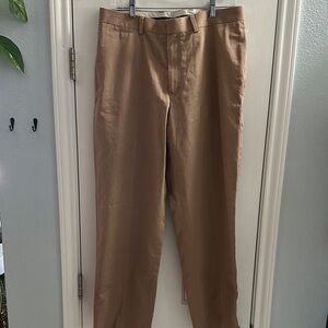L.L. Bean Men's Brown Khaki Chinos Classic Fit Size 35 100% Cotton Casual Dressy